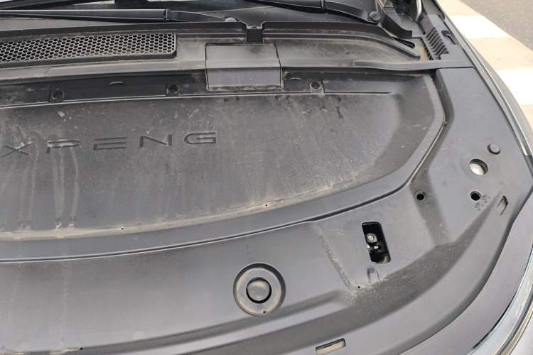 Used XPeng G6 2025 625 Long-Range Max Tech Edition Engine Bay Left