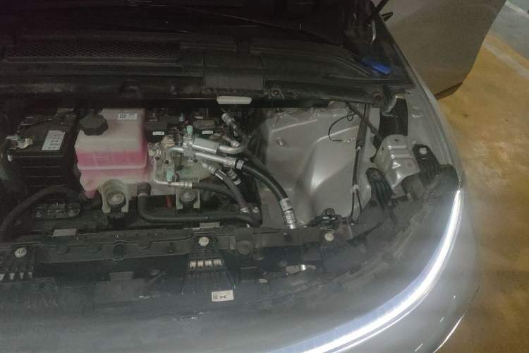 Used XPeng G6 2025 625 Long-Range Max Flagship Edition Engine Bay Left