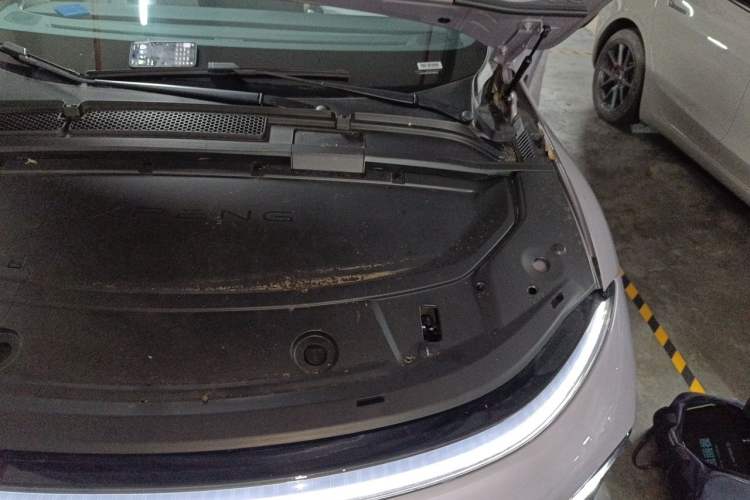Used XPeng G6 2025 625 Long-Range Max Tech Edition Engine Bay Left