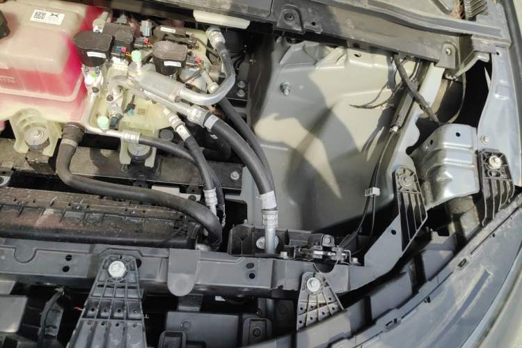 Used XPeng G6 2025 625 Long-Range Max Tech Edition Engine Bay Left