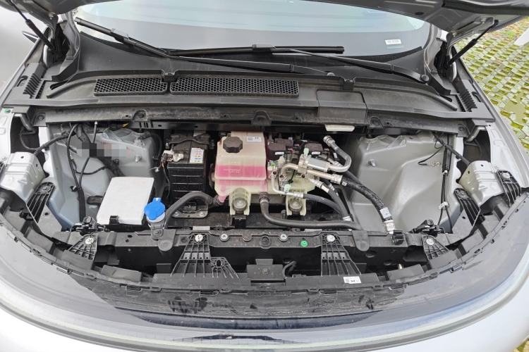 Used XPeng G6 2025 625 Long-Range Max Flagship Edition Engine Bay
