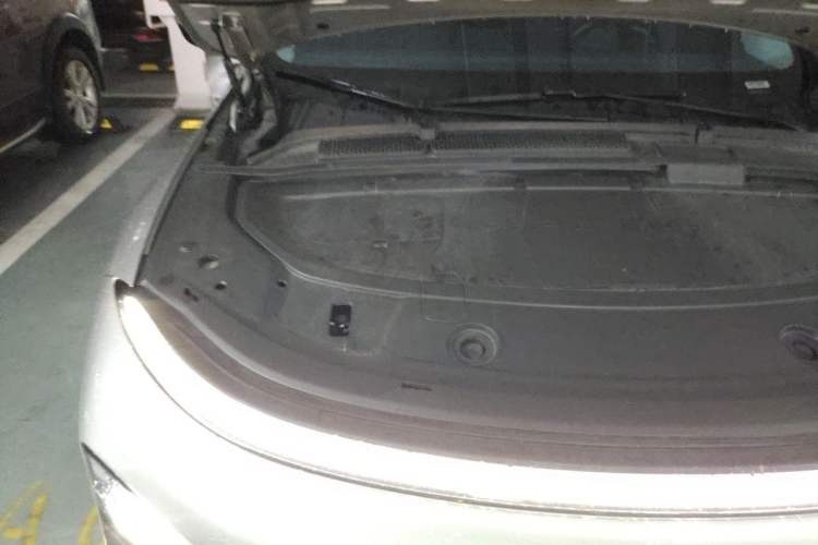 Used XPeng G6 2025 625 Long-Range Max Tech Edition Engine Bay Right