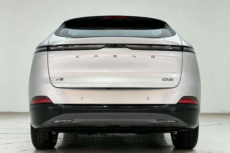 Used XPeng G6 2025 625 Long-Range Max Tech Edition Exterior 3
