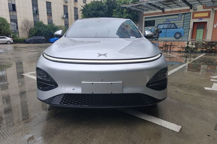 Used XPeng G6 2025 625 Long-Range Max Flagship Edition Exterior 3