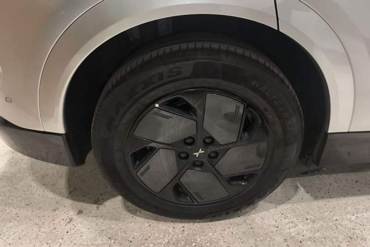 Used XPeng G6 2025 625 Long-Range Max Flagship Edition Exterior 5