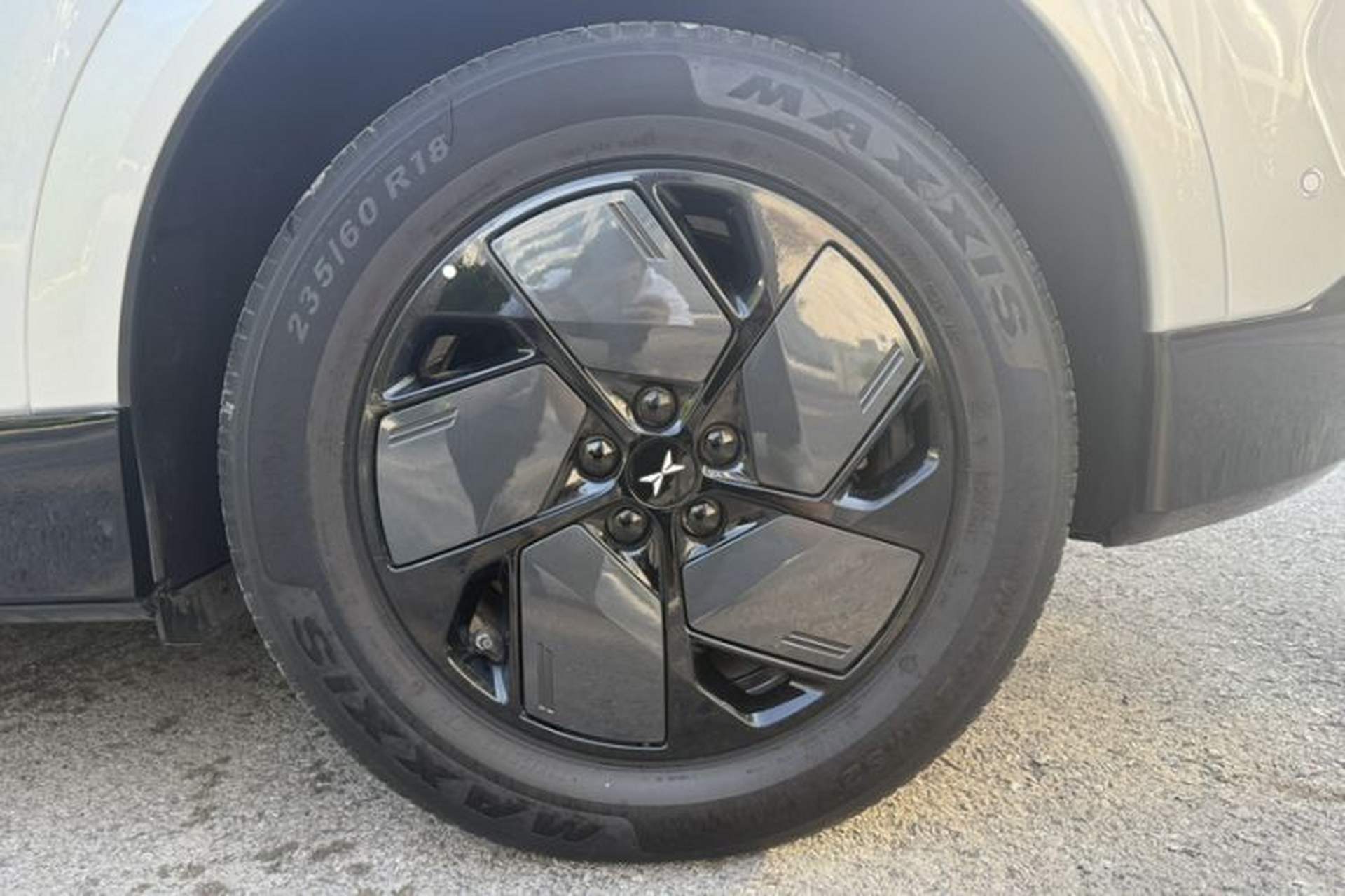 Used XPeng G6 2025 625 Long-Range Max Flagship Edition Exterior 7