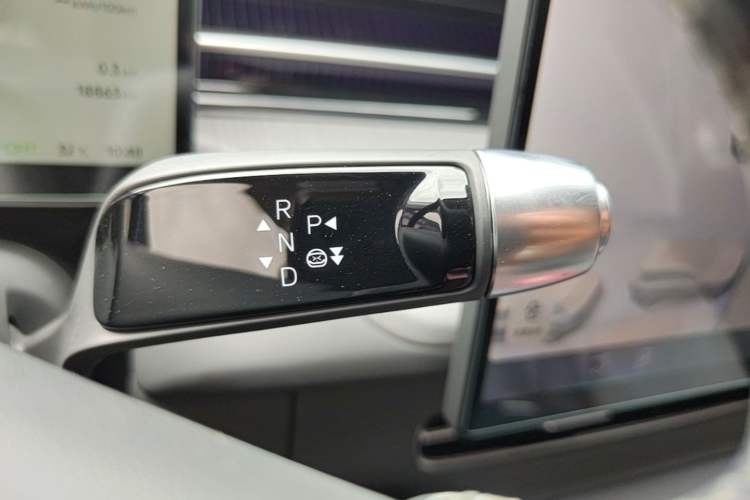 Used XPeng G6 2025 625 Long-Range Max Flagship Edition Gear Lever