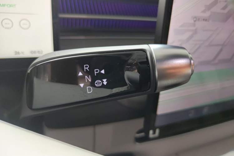 Used XPeng G6 2025 625 Long-Range Max Flagship Edition Gear Lever