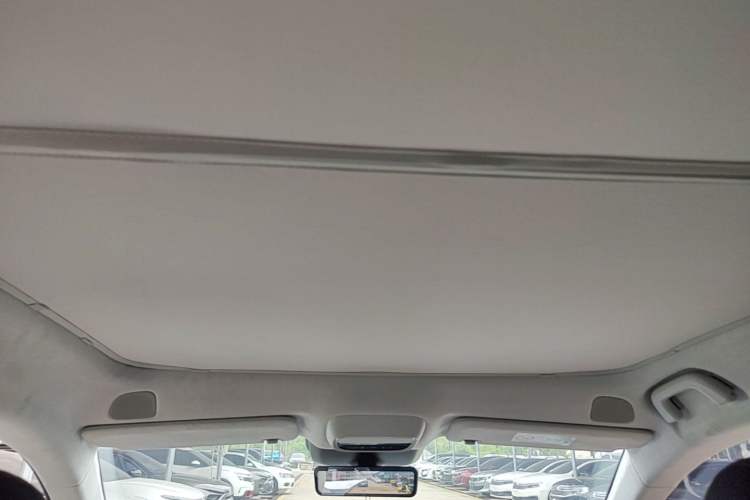 Used XPeng G6 2025 625 Long-Range Max Flagship Edition Headliner