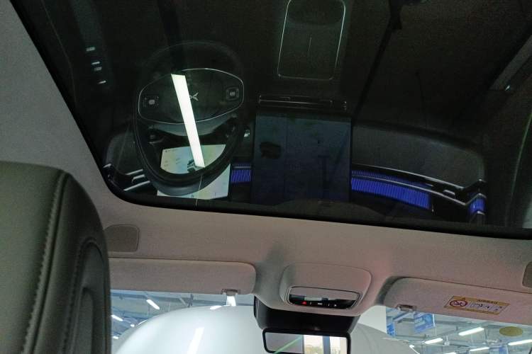 Used XPeng G6 2025 625 Long-Range Max Flagship Edition Headliner