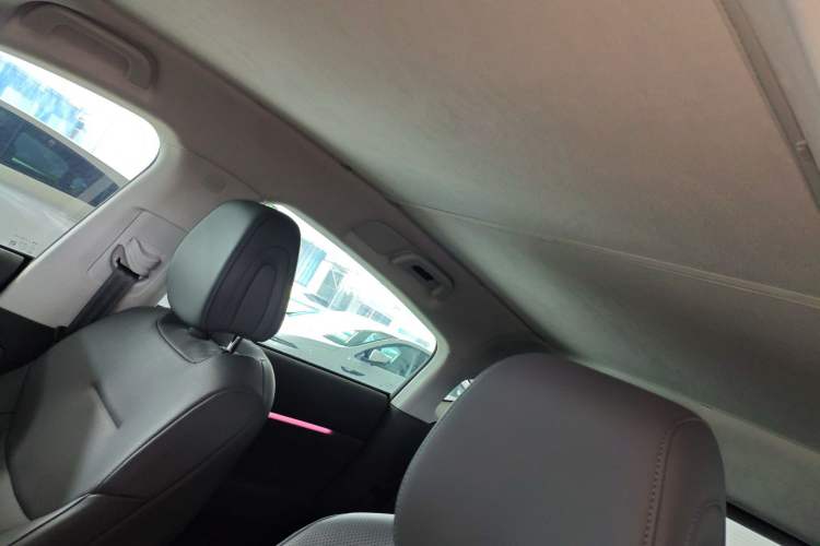 Used XPeng G6 2025 625 Long-Range Max Flagship Edition Headliner