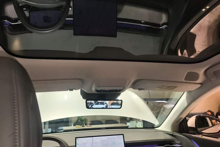 Used XPeng G6 2025 625 Long-Range Max Flagship Edition Headliner