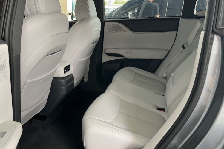 Used XPeng G6 2025 625 Long-Range Max Flagship Edition Interior 2