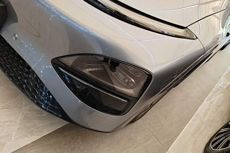 Used XPeng G6 2025 625 Long-Range Max Tech Edition Left Front Headlight