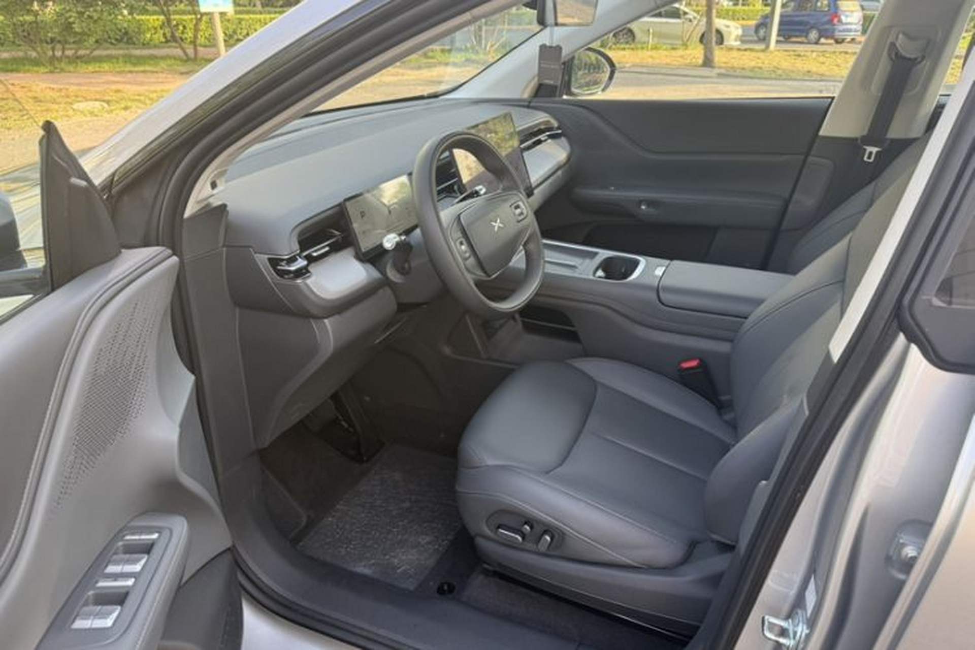 Used XPeng G6 2025 625 Long-Range Max Flagship Edition Left Front Seat
