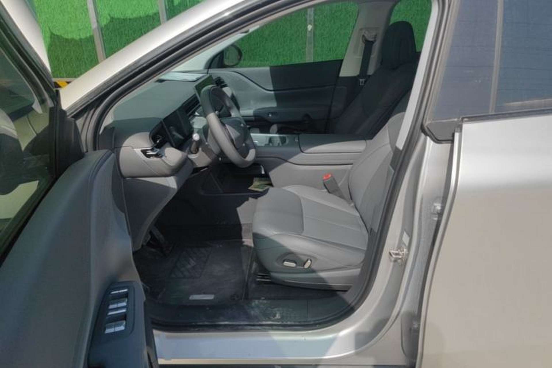 Used XPeng G6 2025 625 Long-Range Max Tech Edition Left Front Seat