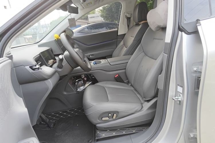Used XPeng G6 2025 625 Long-Range Max Flagship Edition Left Front Seat