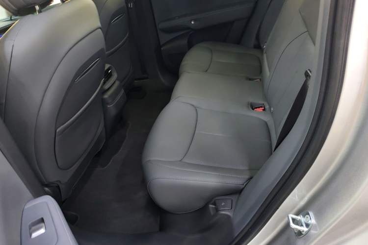 Used XPeng G6 2025 625 Long-Range Max Flagship Edition Left Rear Seat