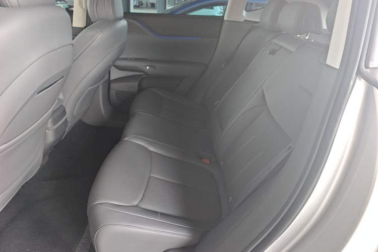 Used XPeng G6 2025 625 Long-Range Max Flagship Edition Left Rear Seat