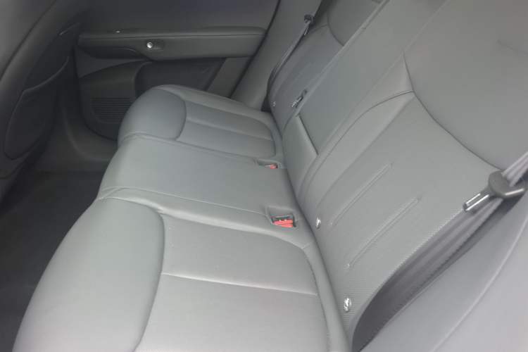 Used XPeng G6 2025 625 Long-Range Max Flagship Edition Left Rear Seat