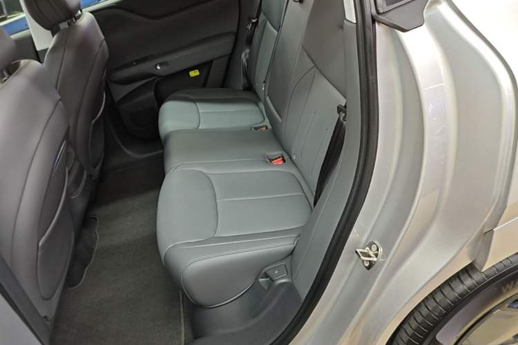 Used XPeng G6 2025 625 Long-Range Max Flagship Edition Left Rear Seat