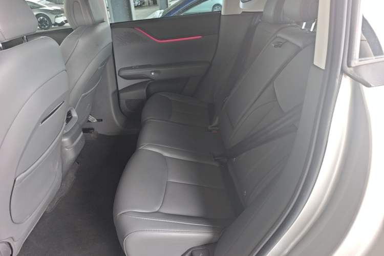 Used XPeng G6 2025 625 Long-Range Max Flagship Edition Left Rear Seat