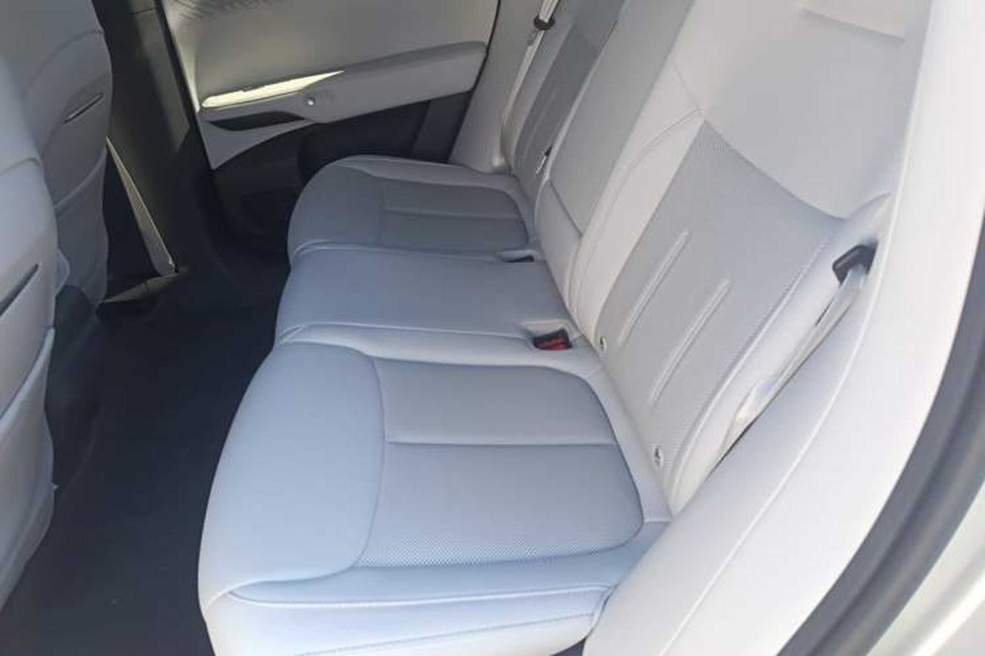 Used XPeng G6 2025 625 Long-Range Max Flagship Edition Left Rear Seat