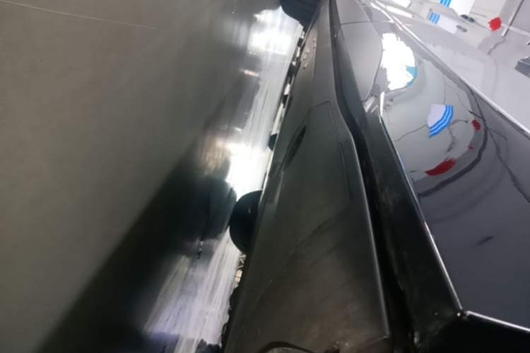 Used XPeng G6 2025 625 Long-Range Max Tech Edition Left Side Sill