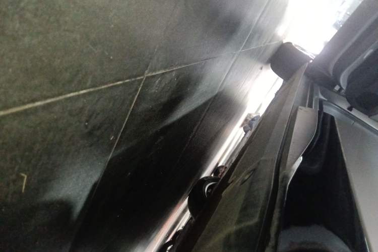 Used XPeng G6 2025 625 Long-Range Max Tech Edition Left Side Sill