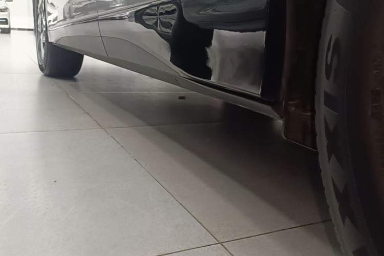 Used XPeng G6 2025 625 Long-Range Max Tech Edition Left Side Sill