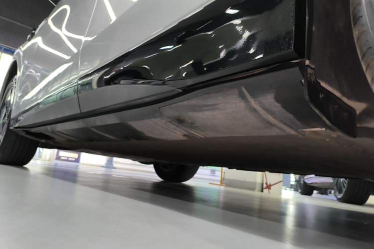 Used XPeng G6 2025 625 Long-Range Max Flagship Edition Left Side Sill