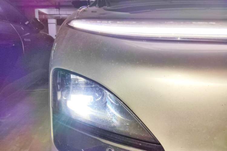Used XPeng G6 2025 625 Long-Range Max Tech Edition Right Front Headlight