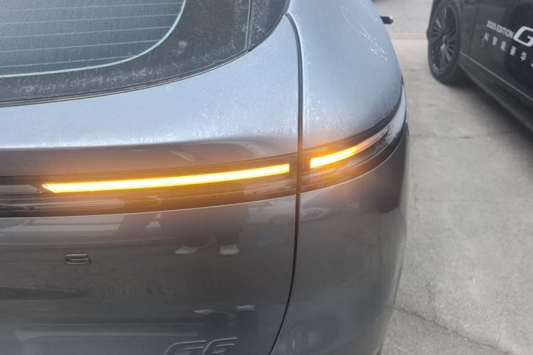 Used XPeng G6 2025 625 Long-Range Max Flagship Edition Right Rear Taillight