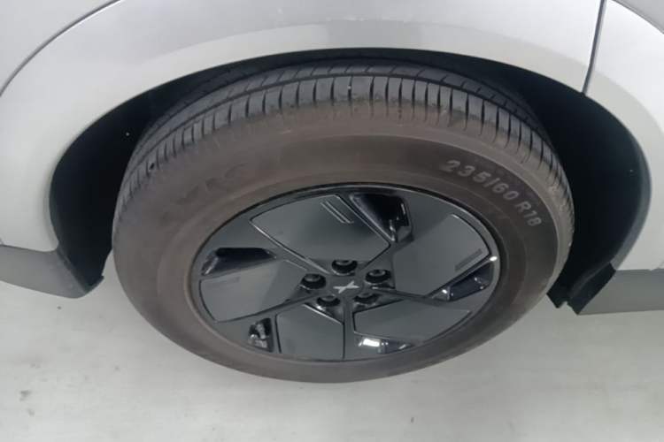 Used XPeng G6 2025 625 Long-Range Max Tech Edition Right Rear Wheel Hub
