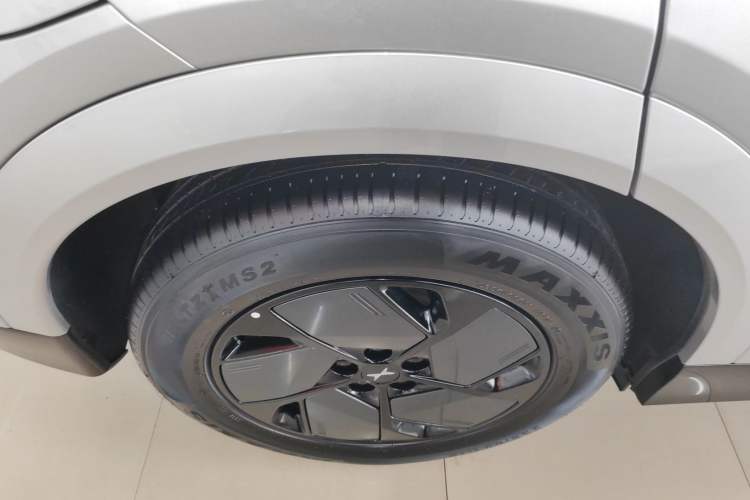 Used XPeng G6 2025 625 Long-Range Max Tech Edition Right Rear Wheel Hub