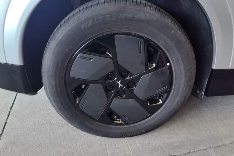 Used XPeng G6 2025 625 Long-Range Max Tech Edition Right Rear Wheel Hub