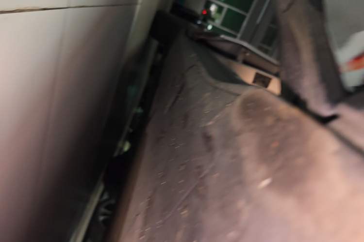 Used XPeng G6 2025 625 Long-Range Max Tech Edition Right Side Sill