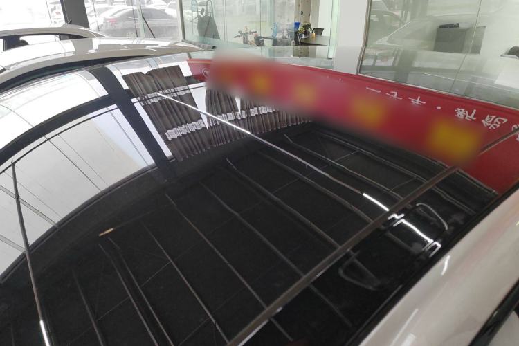Used XPeng G6 2025 625 Long-Range Max Tech Edition Roof
