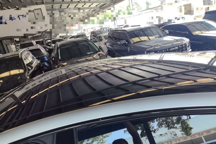 Used XPeng G6 2025 625 Long-Range Max Tech Edition Roof