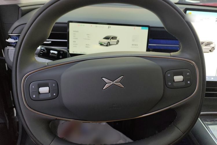 Used XPeng G6 2025 625 Long-Range Max Flagship Edition Steering Wheel