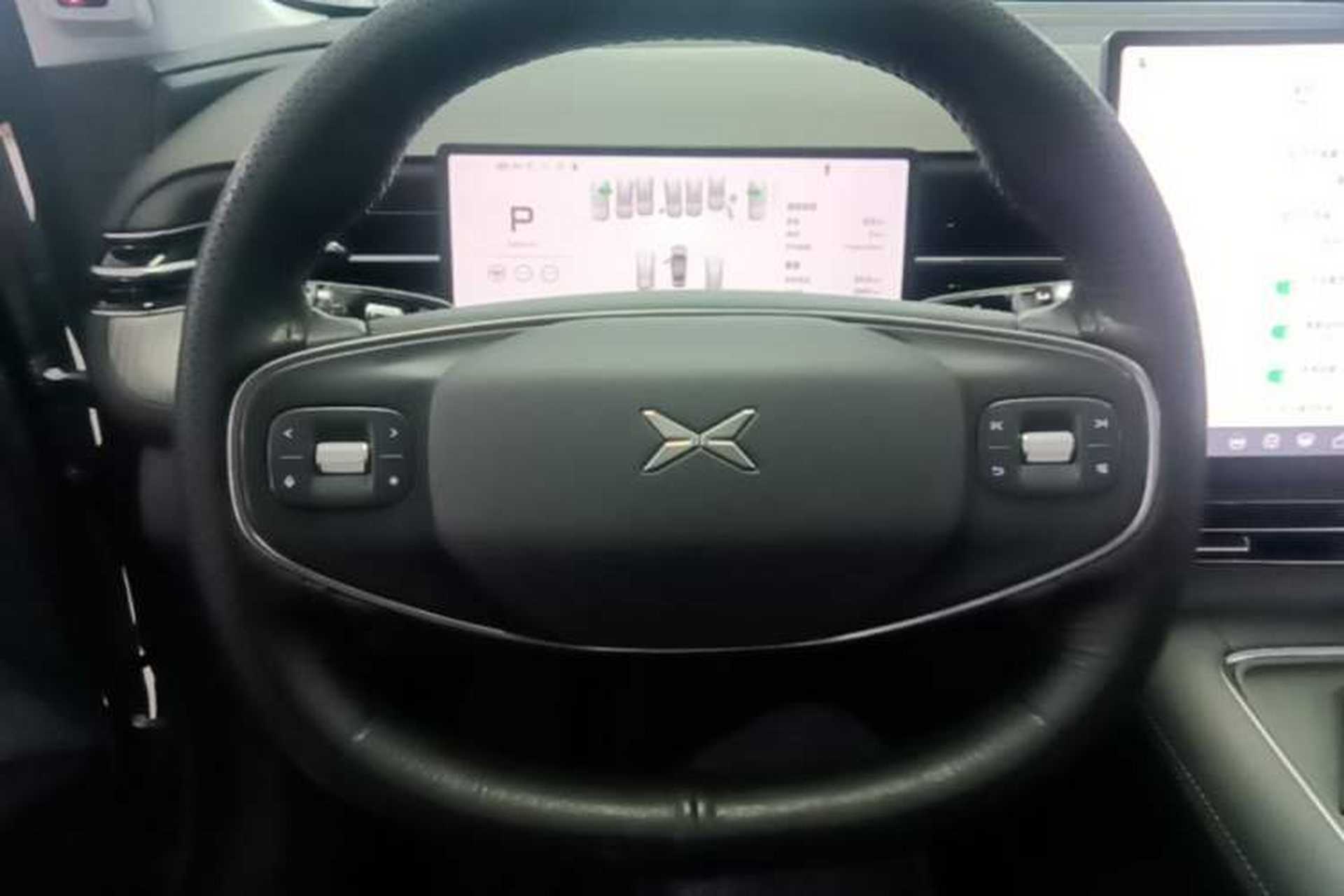 Used XPeng G6 2025 625 Long-Range Max Tech Edition Steering Wheel