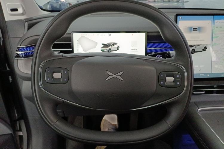 Used XPeng G6 2025 625 Long-Range Max Flagship Edition Steering Wheel