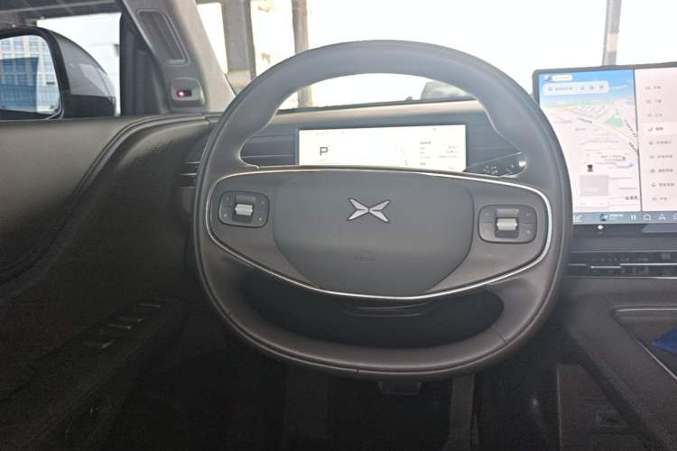Used XPeng G6 2025 625 Long-Range Max Flagship Edition Steering Wheel