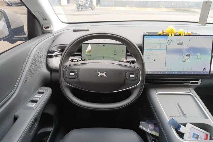 Used XPeng G6 2025 625 Long-Range Max Flagship Edition Steering Wheel