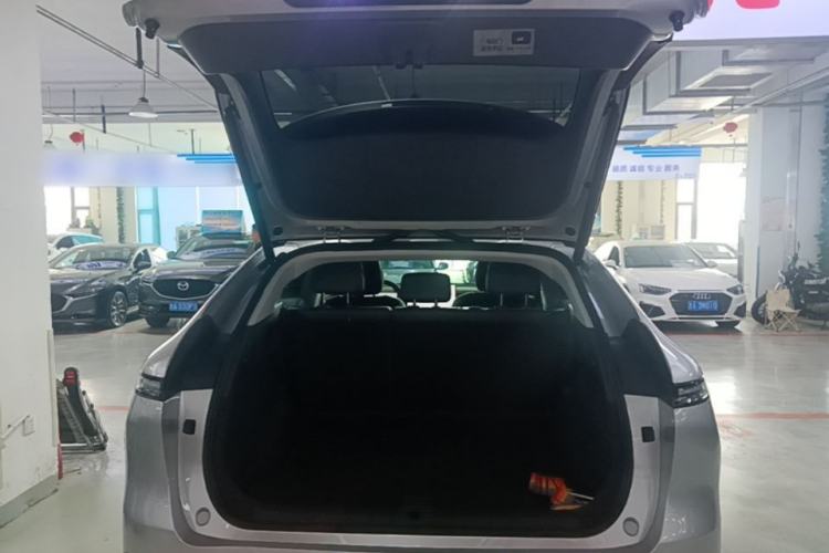 Used XPeng G6 2025 625 Long-Range Max Tech Edition Trunk