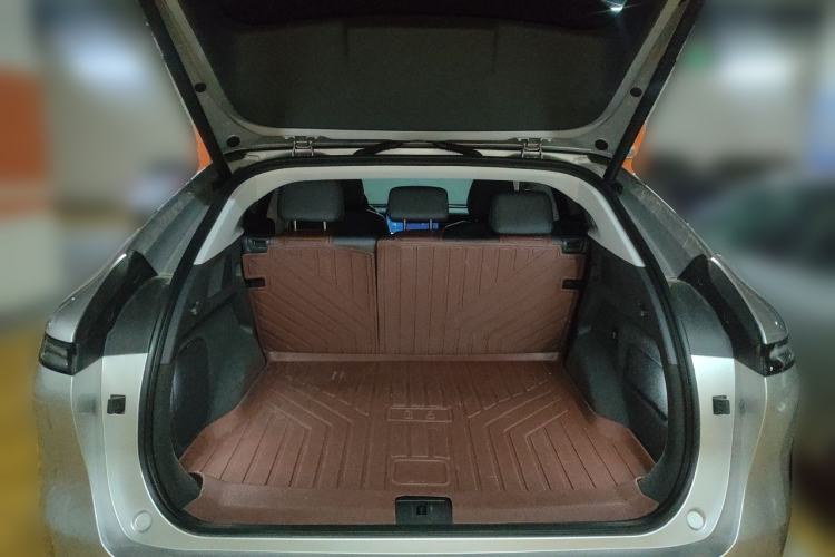 Used XPeng G6 2025 625 Long-Range Max Flagship Edition Trunk