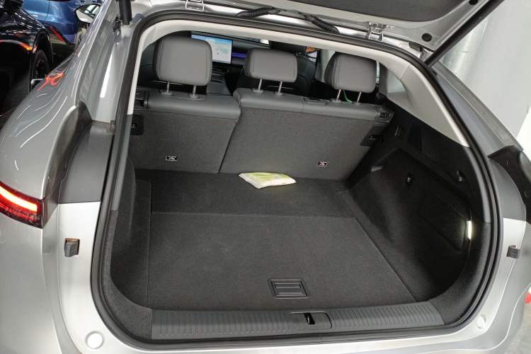 Used XPeng G6 2025 625 Long-Range Max Flagship Edition Trunk