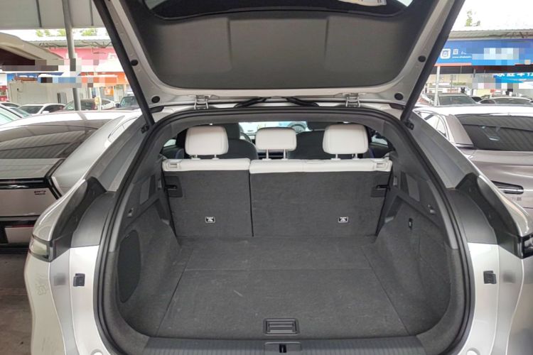 Used XPeng G6 2025 625 Long-Range Max Flagship Edition Trunk