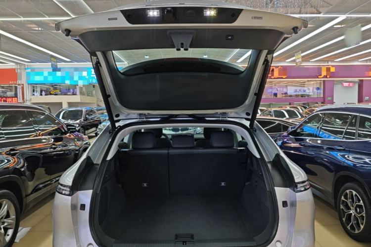 Used XPeng G6 2025 625 Long-Range Max Flagship Edition Trunk