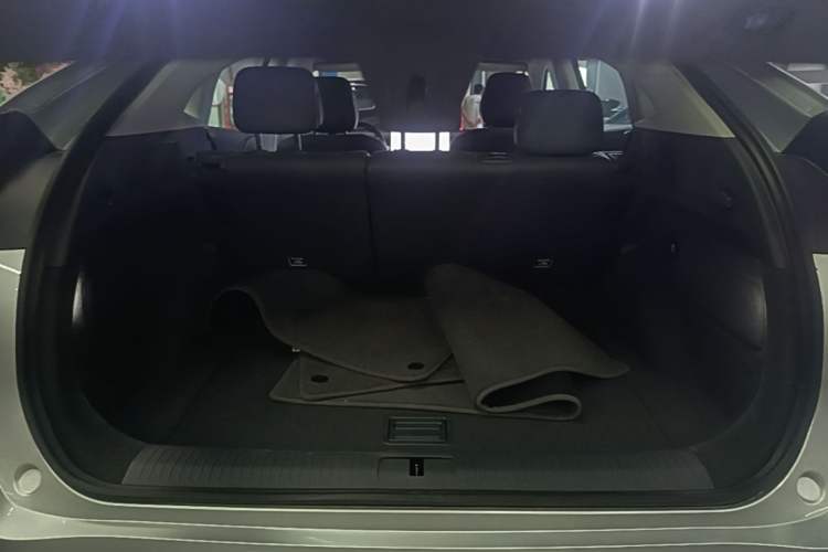 Used XPeng G6 2025 625 Long-Range Max Flagship Edition Trunk